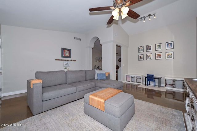 14353 N 76TH Drive, Peoria, AZ 85381