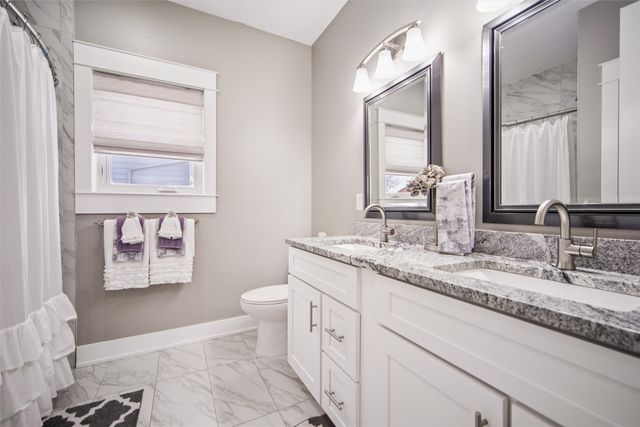 595 Whistling Court, Waukee, IA 50263