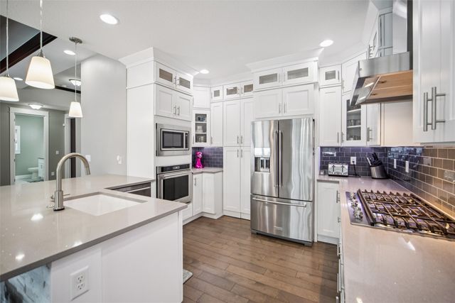 595 Whistling Court, Waukee, IA 50263