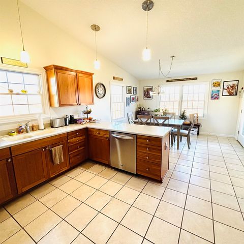 4515 Crossroads Drive, Bay City, MI 48706