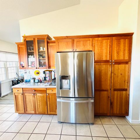 4515 Crossroads Drive, Bay City, MI 48706