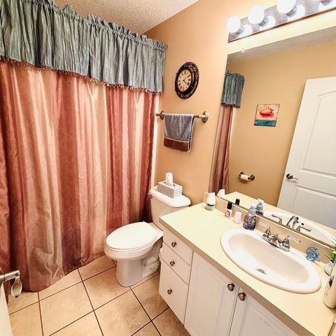 4515 Crossroads Drive, Bay City, MI 48706