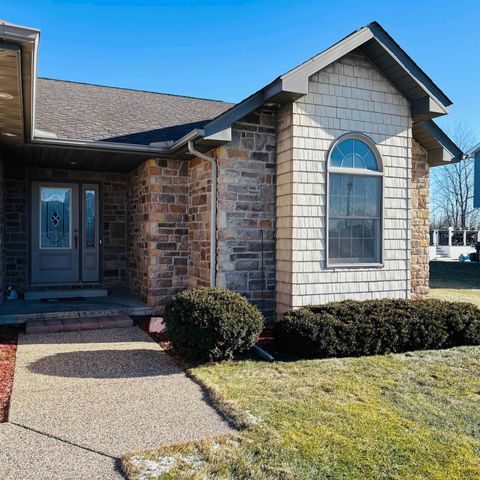 4515 Crossroads Drive, Bay City, MI 48706