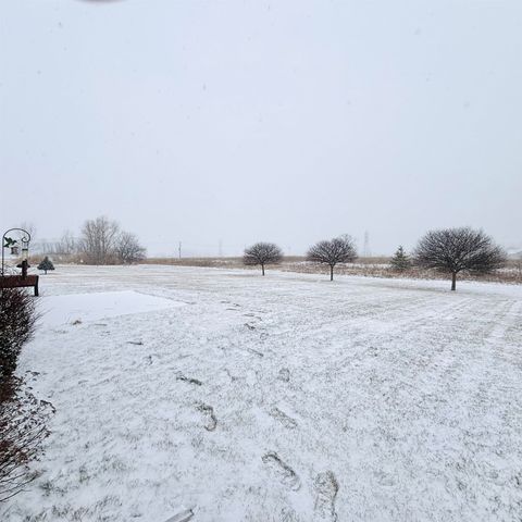 4515 Crossroads Drive, Bay City, MI 48706