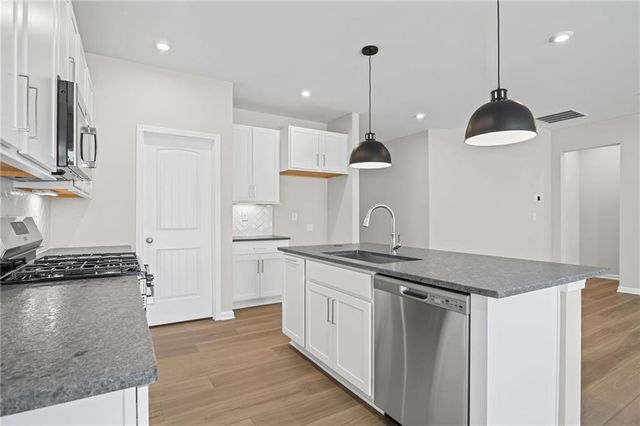 33 Parkdale Court, Dallas, GA 30157