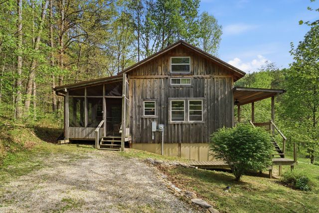 790 McSwain Branch Road, Irvine, KY 40336