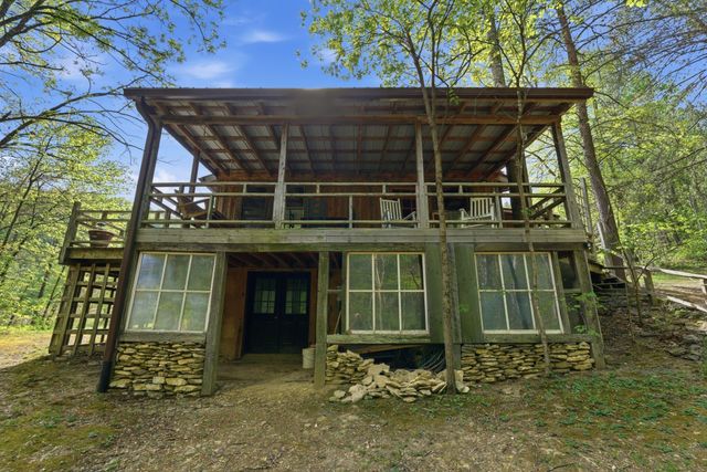 790 McSwain Branch Road, Irvine, KY 40336