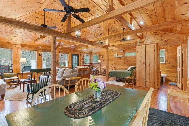 790 McSwain Branch Road, Irvine, KY 40336