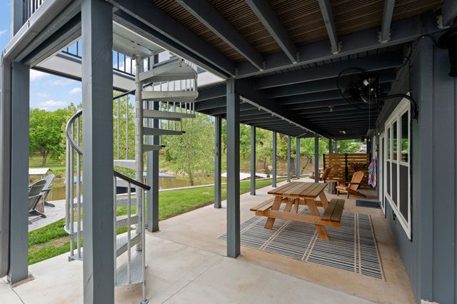 231 Anchor Road, Grove, OK 74344