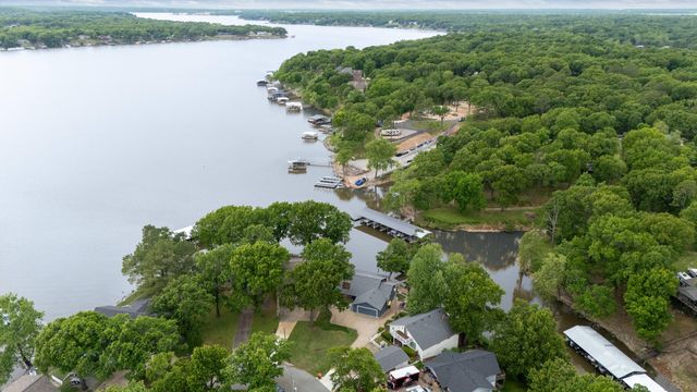 231 Anchor Road, Grove, OK 74344