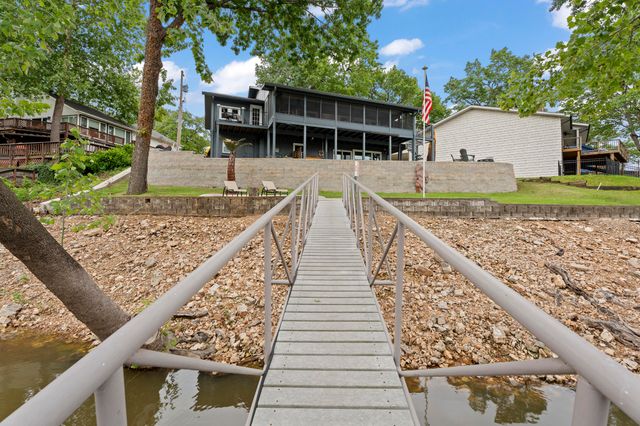 231 Anchor Road, Grove, OK 74344