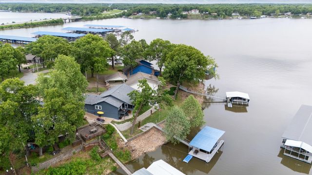 231 Anchor Road, Grove, OK 74344