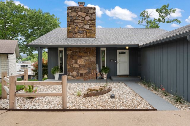 231 Anchor Road, Grove, OK 74344