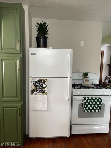 154 Bellfield Avenue, Elyria, OH 44035