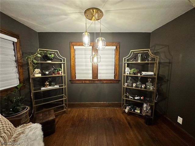 154 Bellfield Avenue, Elyria, OH 44035