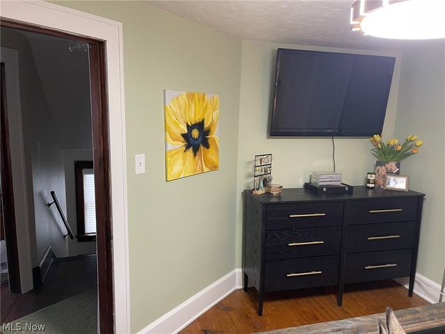 154 Bellfield Avenue, Elyria, OH 44035