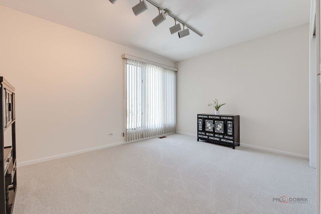 2111 Franklin Drive, Glenview, IL 60026