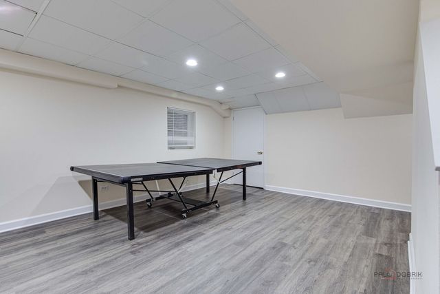 2111 Franklin Drive, Glenview, IL 60026