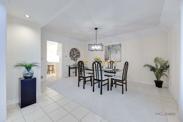 2111 Franklin Drive, Glenview, IL 60026