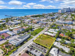 4433 Poinciana Street, Lauderdale By The Sea, FL 33308