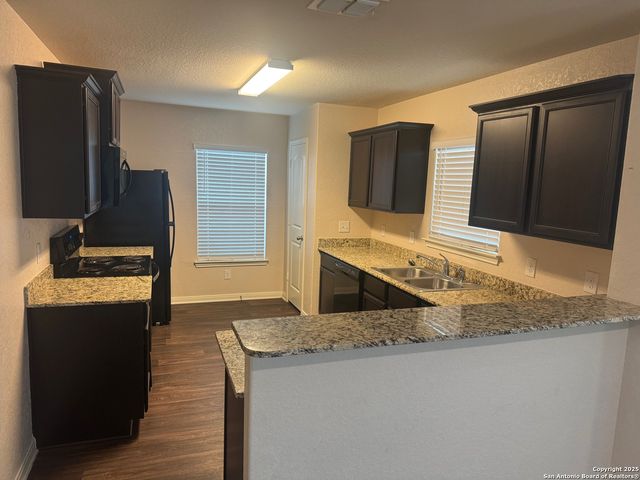 2927 Emery, San Antonio, TX 78222