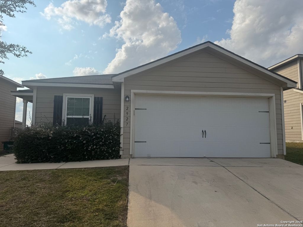 2927 Emery, San Antonio, TX 78222