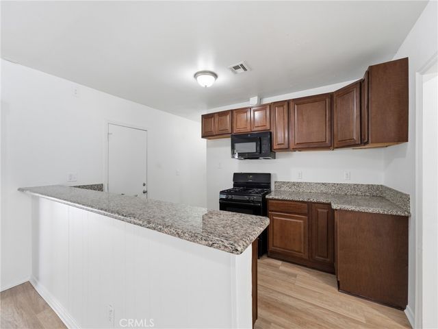 11774 Terra Bella Street, Sylmar, CA 91342