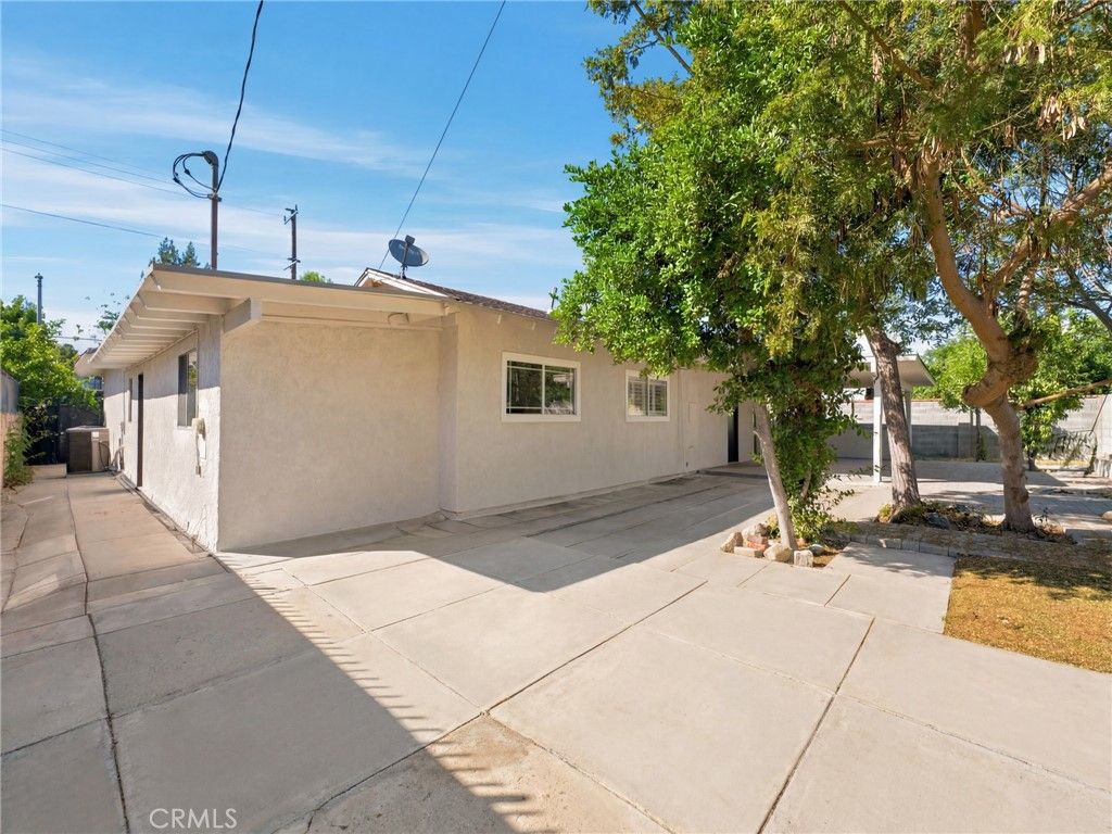 Image 28 of property listing at 11774 Terra Bella Street, Sylmar, CA 91342