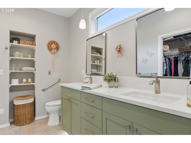 13275 Nw KEETON PARK Ln, Portland, OR 97229