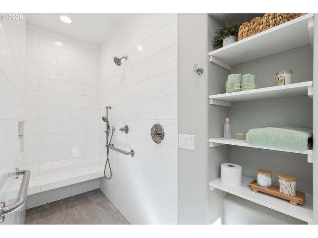 13275 Nw KEETON PARK Ln, Portland, OR 97229