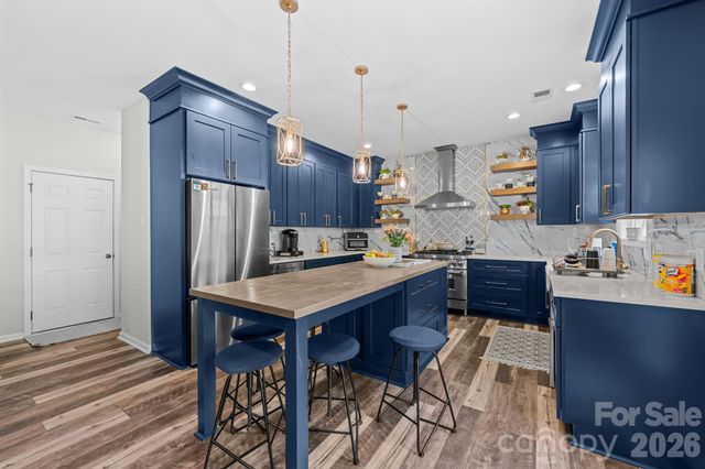 13439 Porter Creek Road, Charlotte, NC 28262