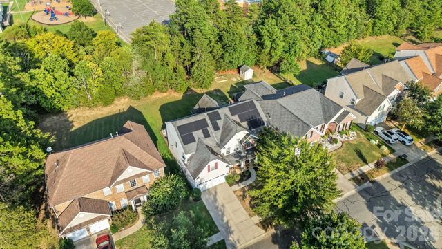 13439 Porter Creek Road, Charlotte, NC 28262