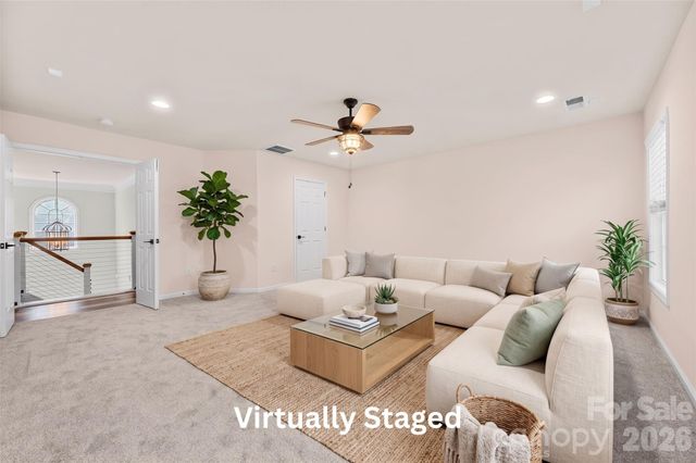 13439 Porter Creek Road, Charlotte, NC 28262