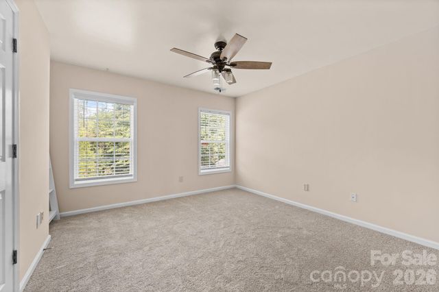 13439 Porter Creek Road, Charlotte, NC 28262