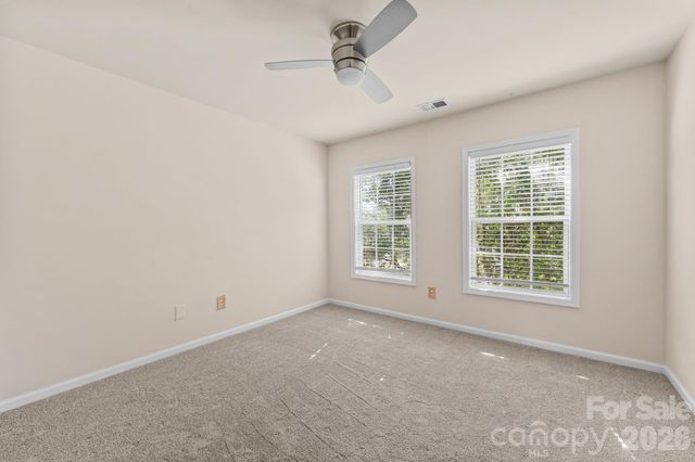 13439 Porter Creek Road, Charlotte, NC 28262