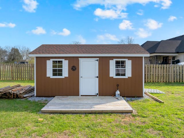 2058 Halls Mill Rd, Unionville, TN 37180