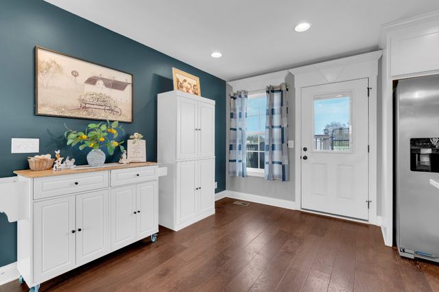 2058 Halls Mill Rd, Unionville, TN 37180