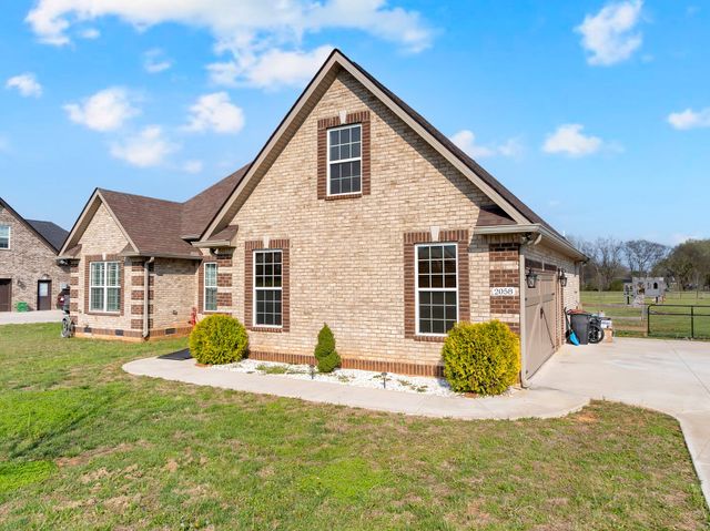 2058 Halls Mill Rd, Unionville, TN 37180