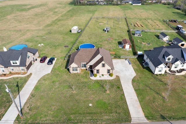 2058 Halls Mill Rd, Unionville, TN 37180