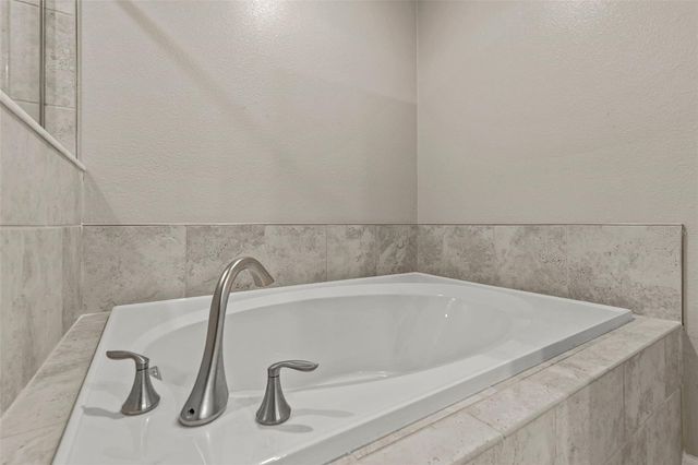 1603 ROSEVILLE STREET, Lutz, FL 33549