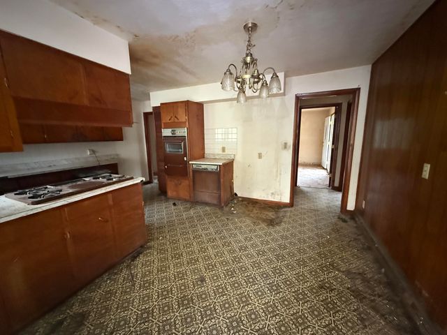 775 Reffitt Road, Jeffersonville, KY 40337