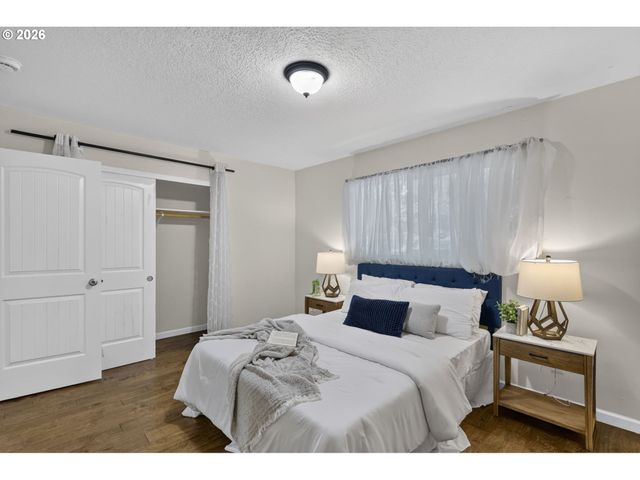 15 Ne 113TH Pl, Portland, OR 97220