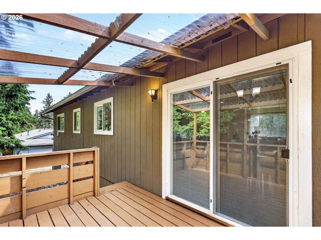 15 Ne 113TH Pl, Portland, OR 97220