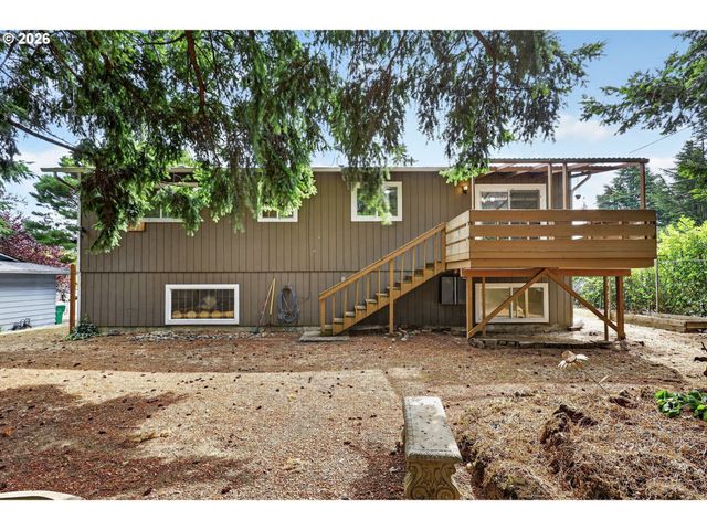 15 Ne 113TH Pl, Portland, OR 97220