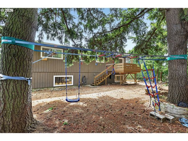15 Ne 113TH Pl, Portland, OR 97220