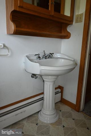 2171 MILFORD SQUARE PIKE, Quakertown, PA 18951