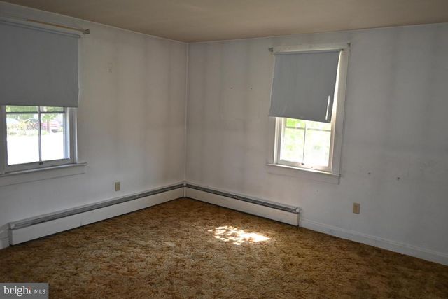 2171 MILFORD SQUARE PIKE, Quakertown, PA 18951