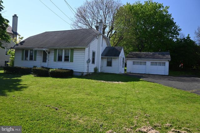 2171 MILFORD SQUARE PIKE, Quakertown, PA 18951