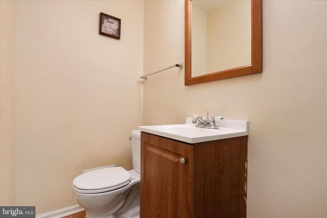 609 KENSINGTON AVE, Severna Park, MD 21146