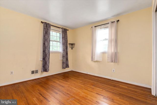 609 KENSINGTON AVE, Severna Park, MD 21146